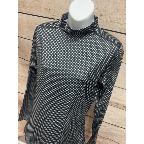 Under Armour Womens Shirt Size Medium Cold Gear Mock Long Sleeve Black Stars Top - Picture 14 of 15